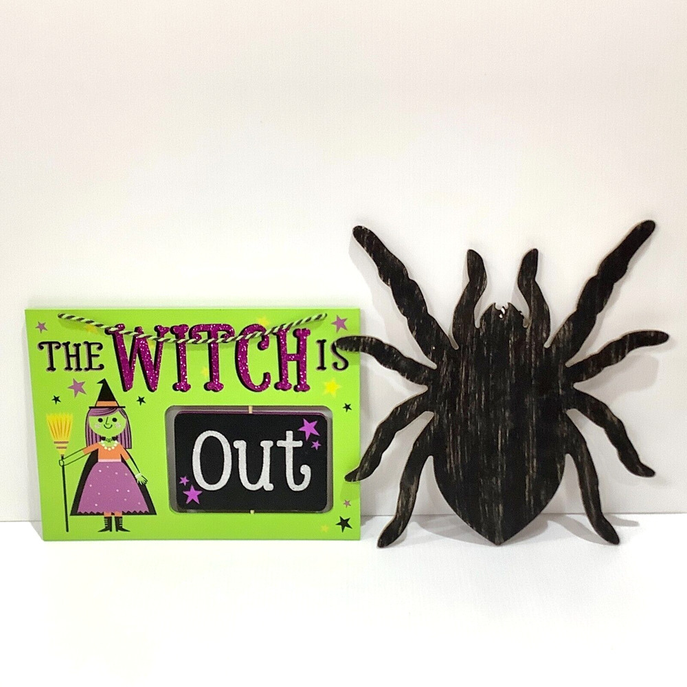 Halloween Wood Decor Signs Wall Art ~ the Witch is In/Out ~ Black Spider - Picture 2 of 5